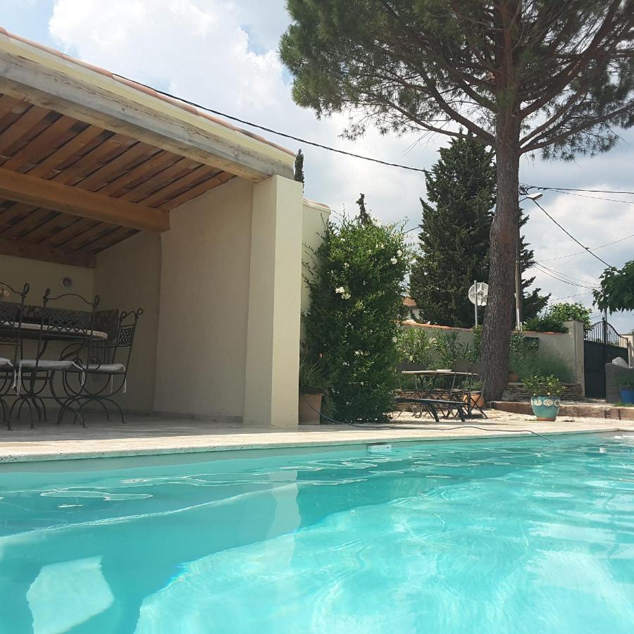 Bed and Breakfast Philoxenia Pourrieres Экстерьер фото