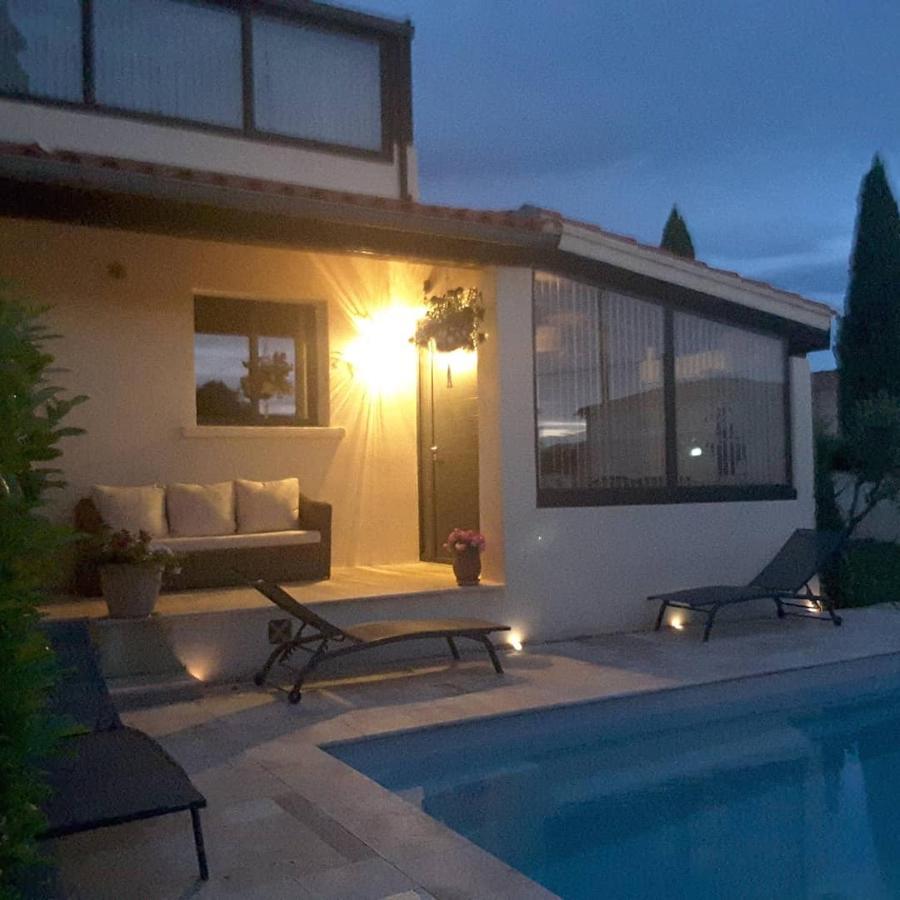 Bed and Breakfast Philoxenia Pourrieres Экстерьер фото